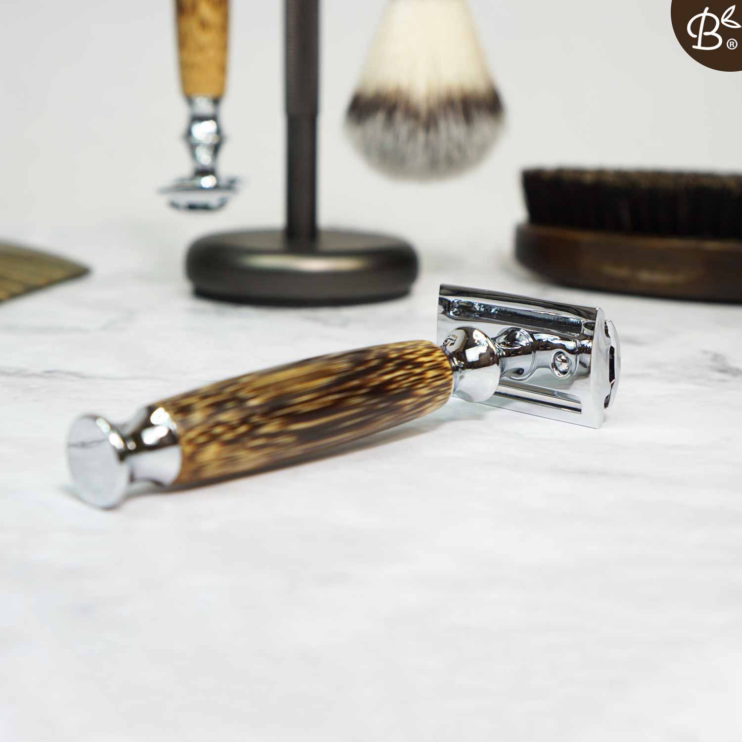 Safety Razor Bamboo Thick Handle Grip · Chrome