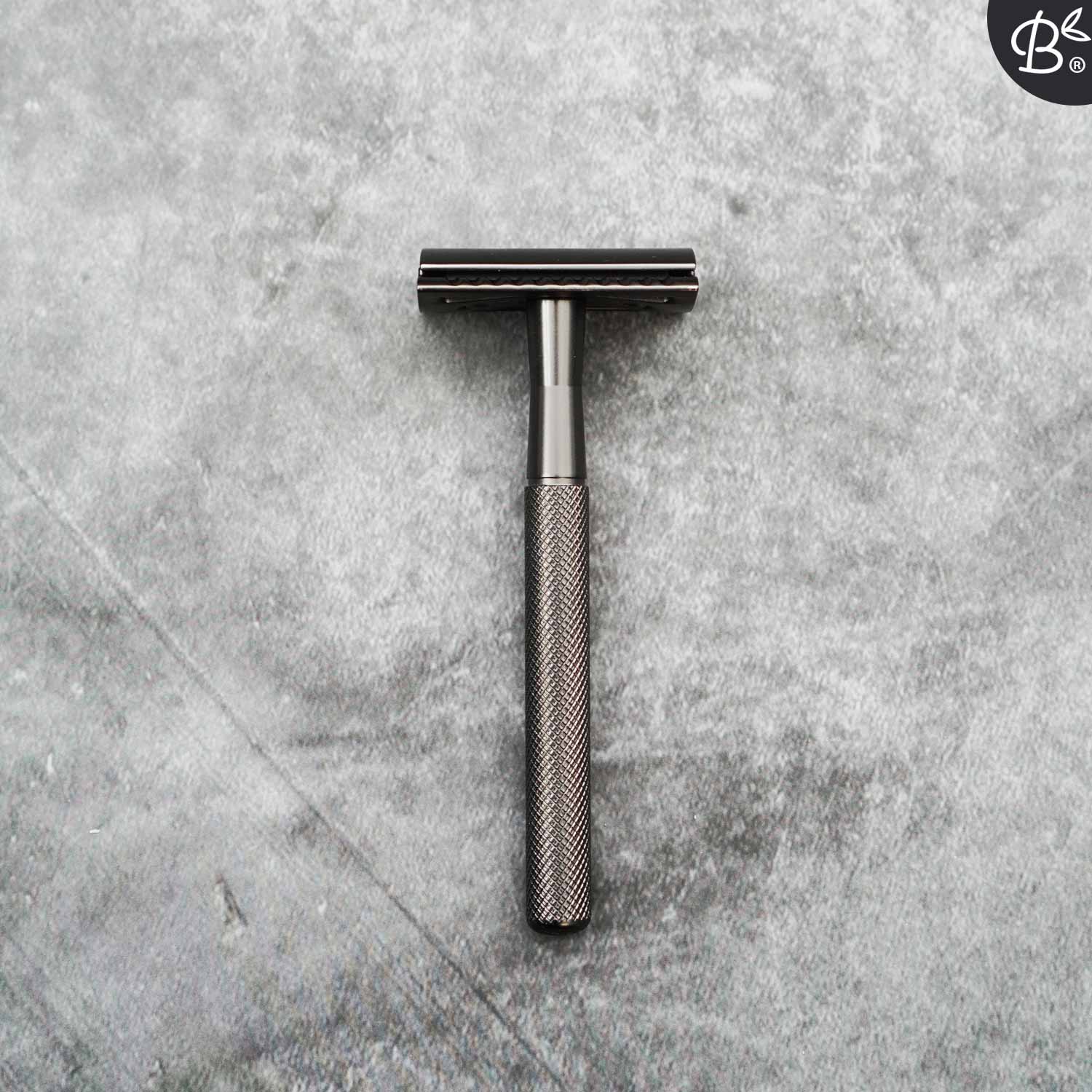 Safety Razor Matte Black · 20x Platinum Blades