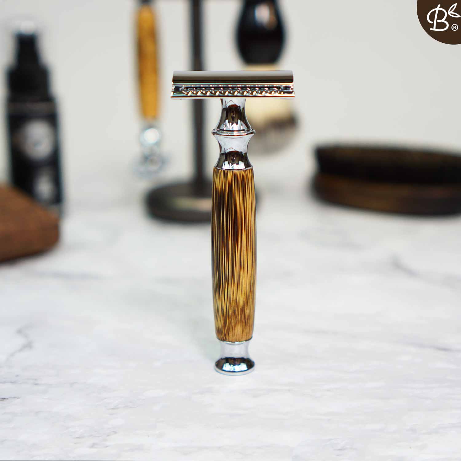 Safety Razor Bamboo Thick Handle Grip · Chrome